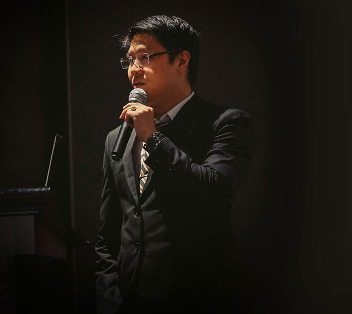 Filipino Motivational Speaker Sean Si