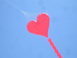 Heart Kite pic
