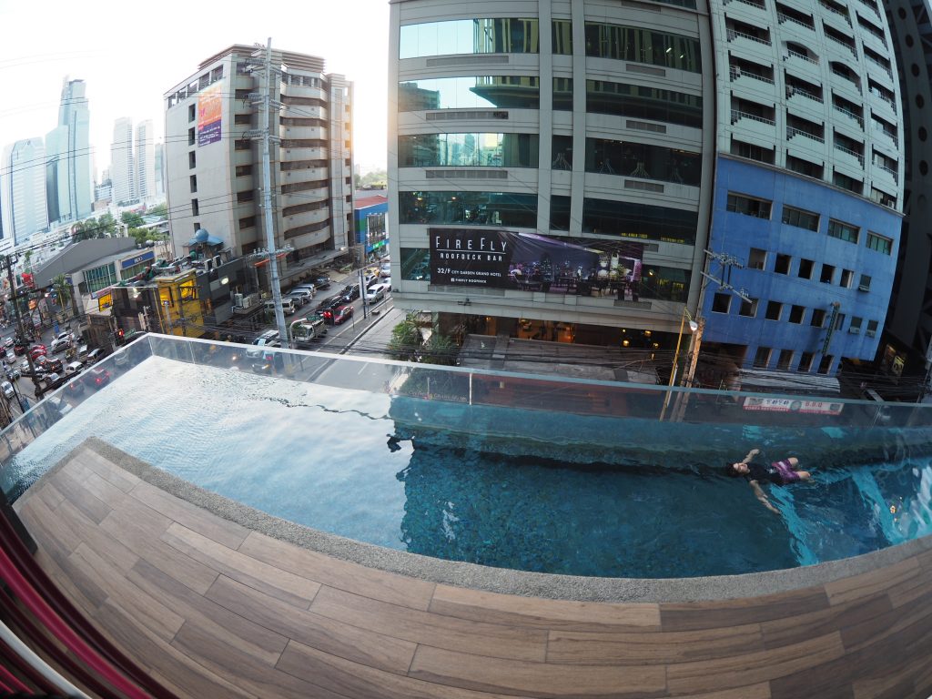 I'm Hotel - 5 Star Hotel in Makati - Swimming pool
