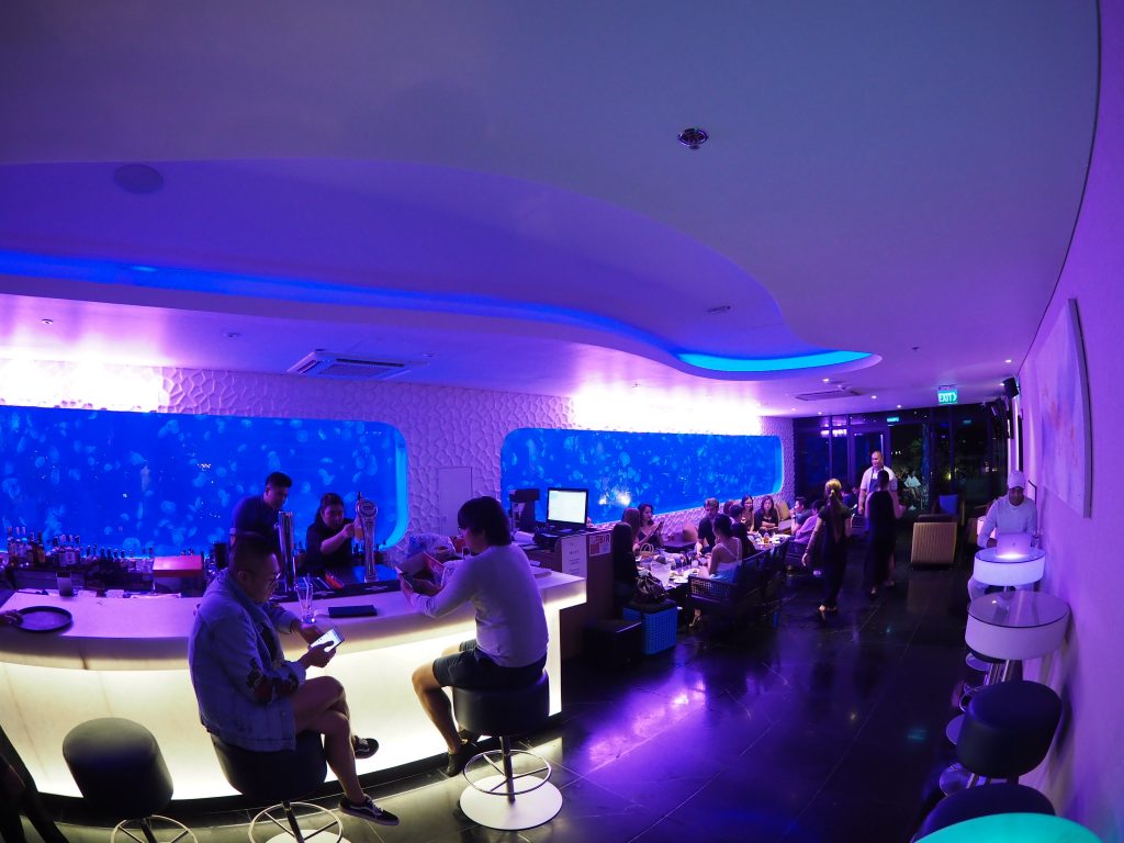 I'm Hotel - 5 Star Hotel in Makati - Jellyfish bar area